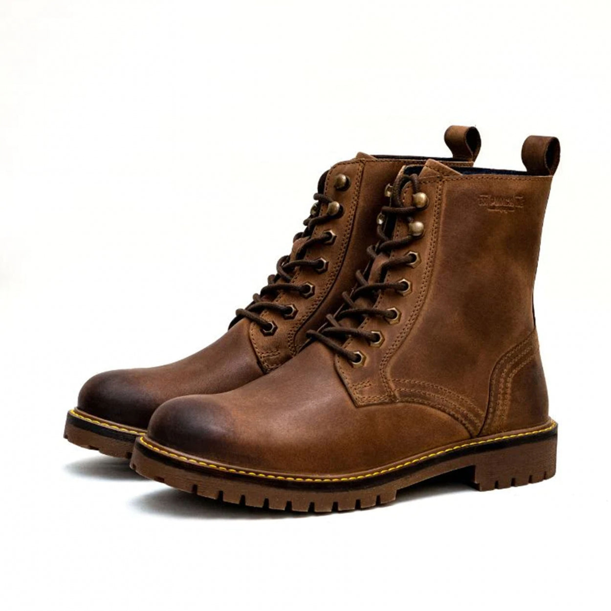 Boots Derby Dusty Bandit