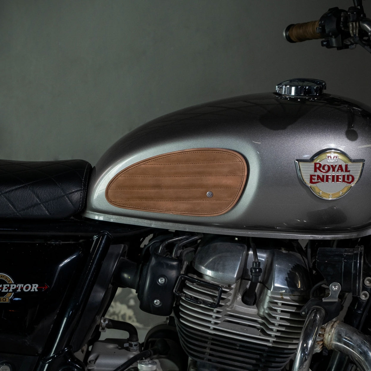 Tankpad Classic Stripes