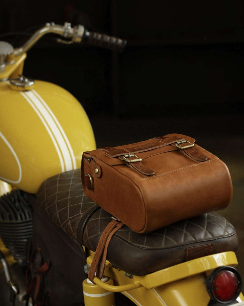 Große Tanktasche